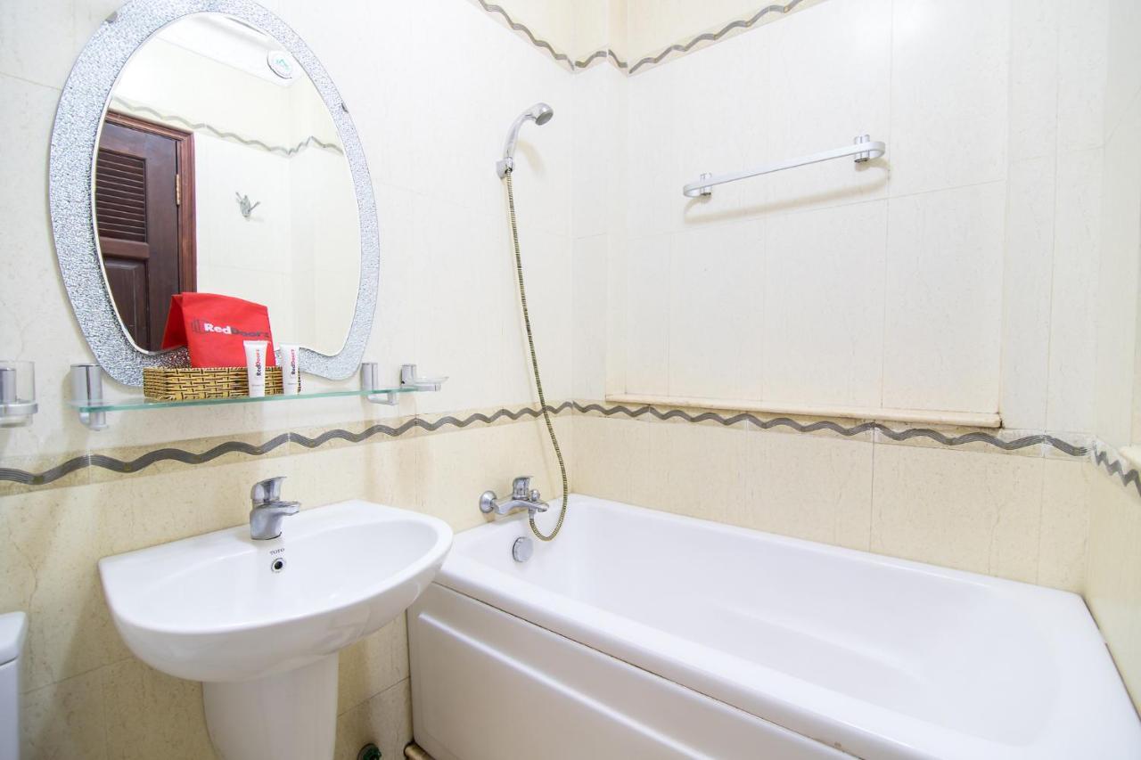 Reddoorz Near Pico Plaza Cong Hoa Hotel โฮจิมินห์ซิตี้ ภายนอก รูปภาพ